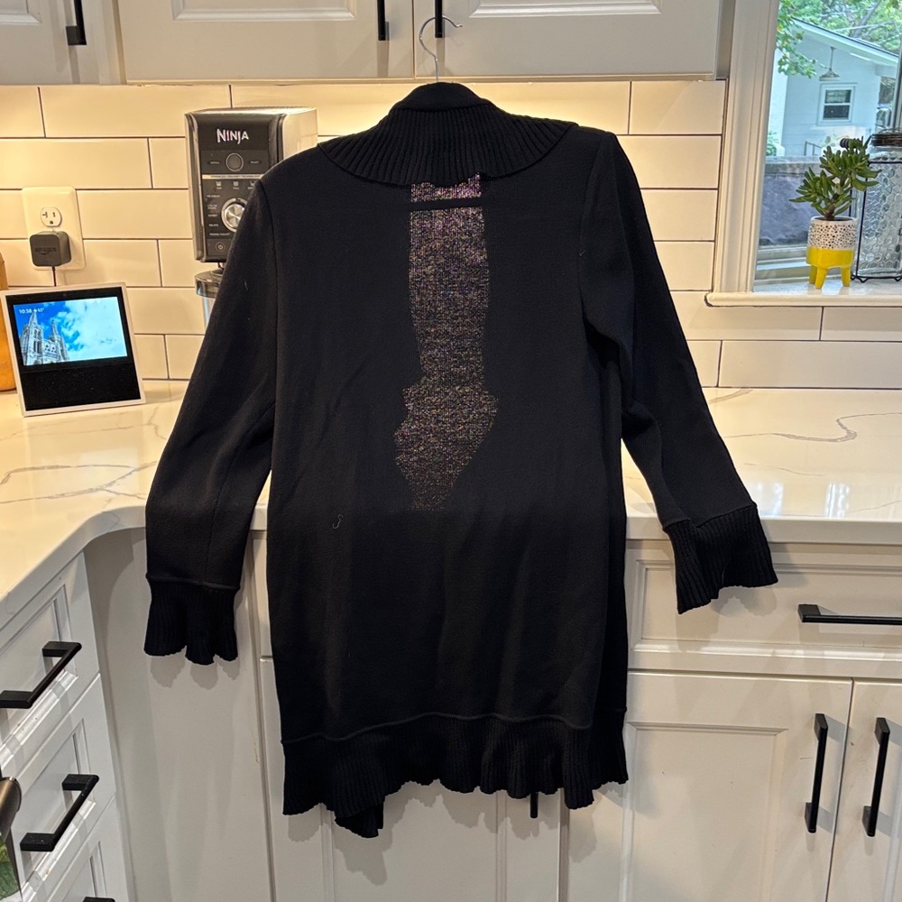 St. John Collection Black Ruffled Blazer - Picture 4 of 4